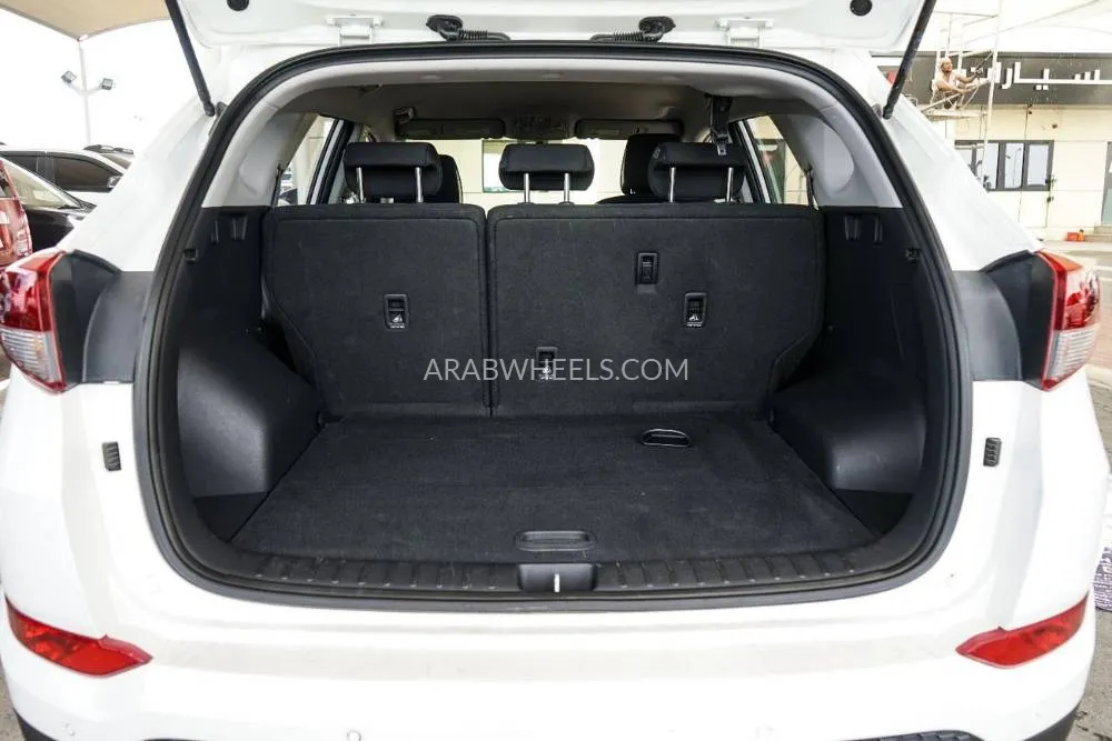 Hyundai Tucson 2016 for Sale in Dubai Image-23