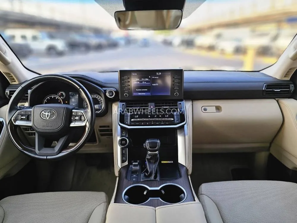 Toyota Land Cruiser 2022 for Sale in Dubai Image-11