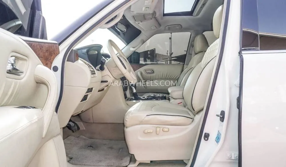 نيسان باترول 2014 for Sale in الشارقة Image-12