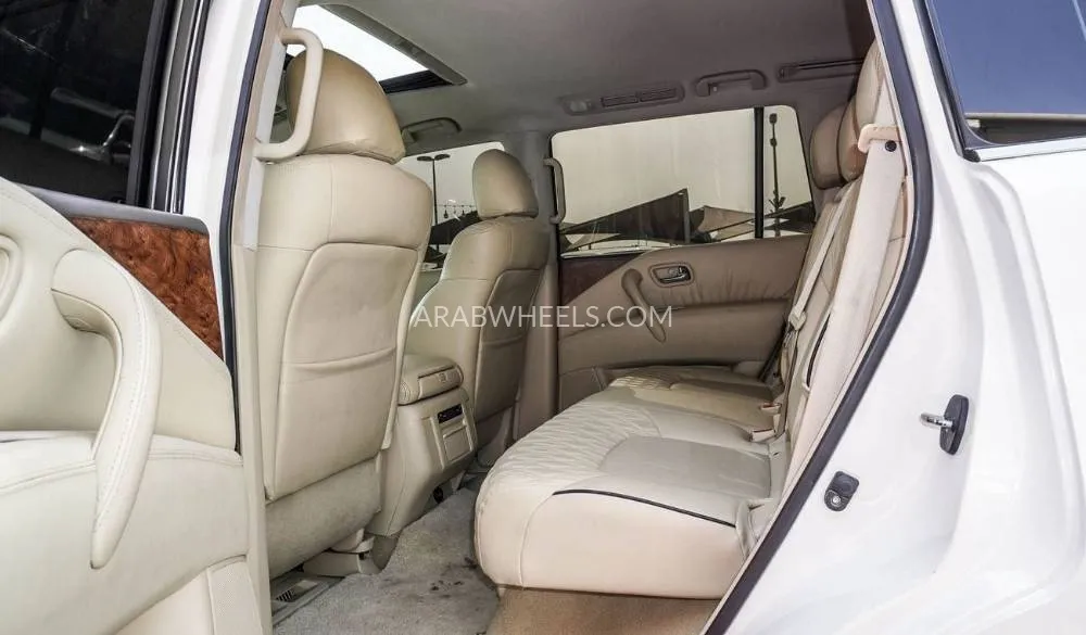 نيسان باترول 2014 for Sale in الشارقة Image-13