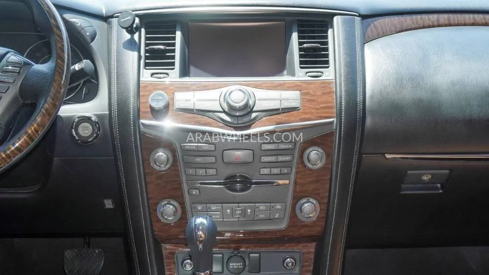 Nissan Patrol 2014 for Sale in Sharjah Image-6