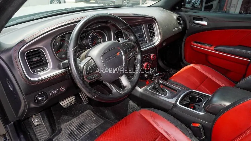 Dodge Charger 2020 for Sale in Sharjah Image-4