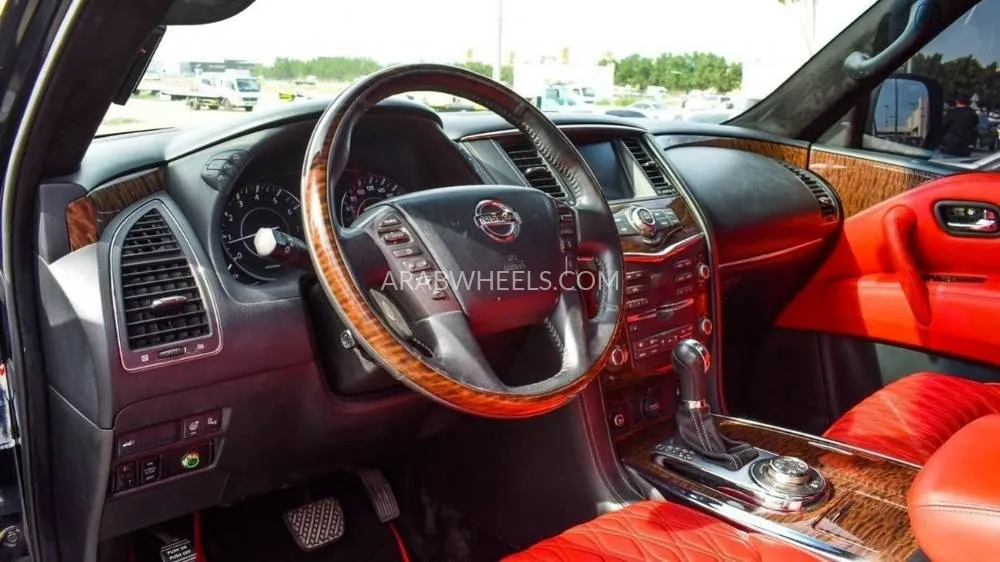 Nissan Patrol 2017 for Sale in Sharjah Image-4