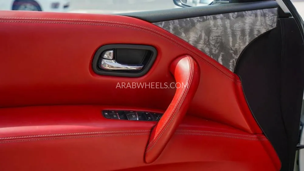 Nissan Patrol 2018 for Sale in Sharjah Image-9