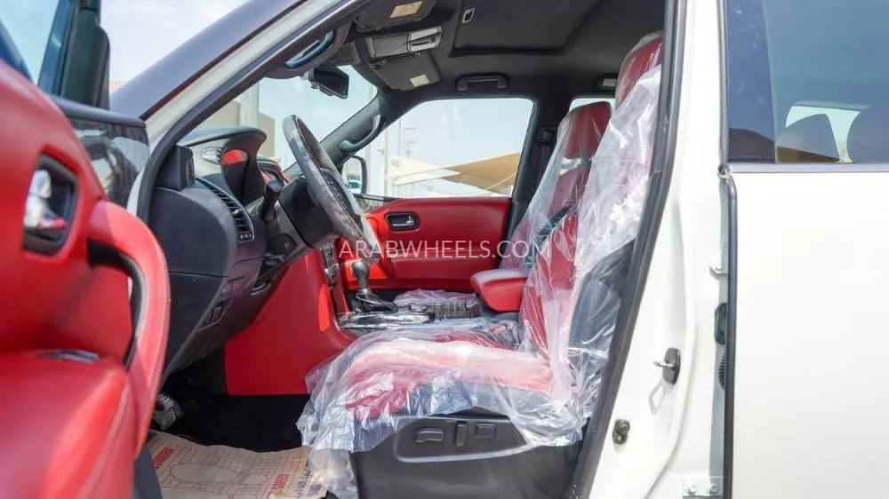 Nissan Patrol 2018 for Sale in Sharjah Image-11