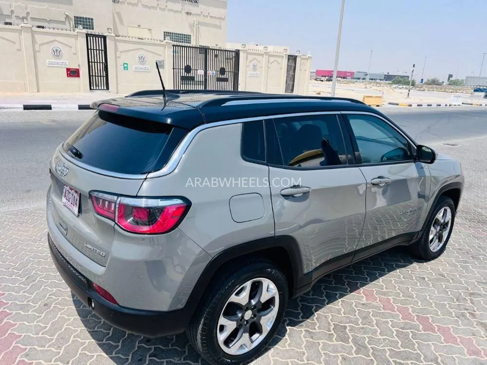 Jeep Compass 2019 for Sale in Sharjah Image-13