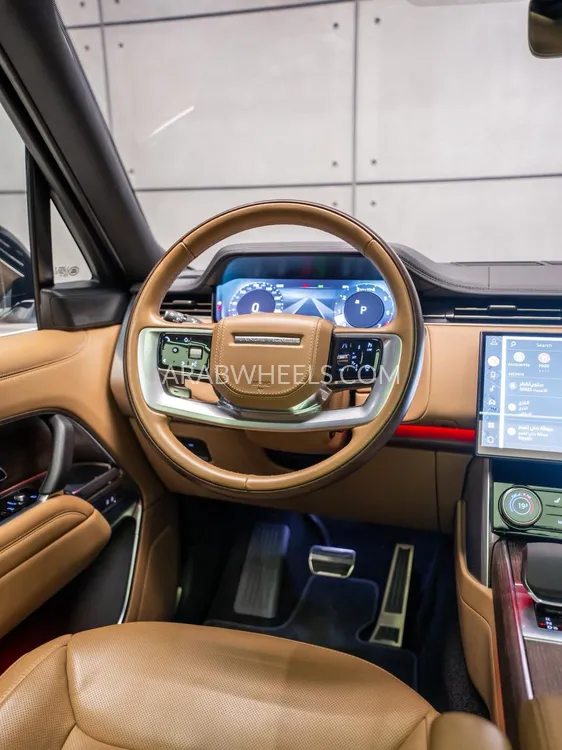 Land Rover Range Rover 2023 for Sale in Dubai Image-13
