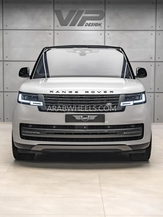 Land Rover Range Rover 2023 for Sale in Dubai Image-2