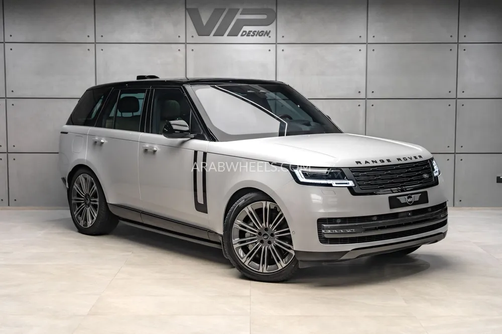Land Rover Range Rover 2023 for Sale in Dubai Image-3