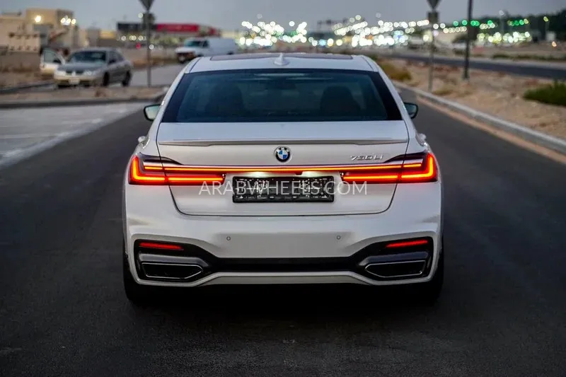 BMW 7 series 2022 for Sale in Sharjah Image-7