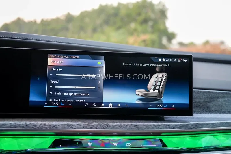 BMW 7 series 2025 for Sale in Sharjah Image-13