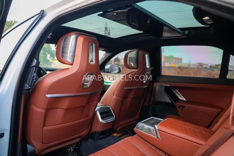 BMW 7 series 2025 for Sale in Sharjah Image-16