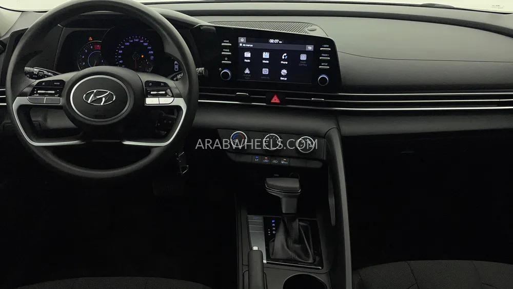 Hyundai Elantra 2023 for Sale in Dubai Image-14
