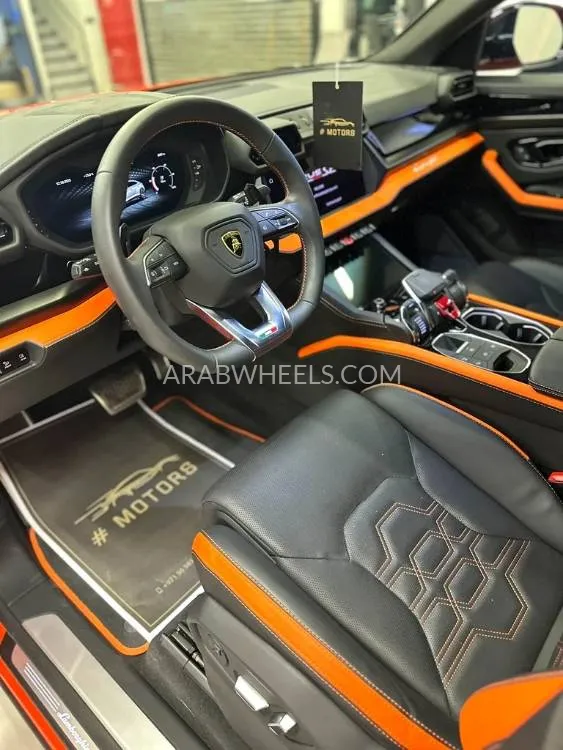Lamborghini Urus 2025 for Sale in Dubai Image-3