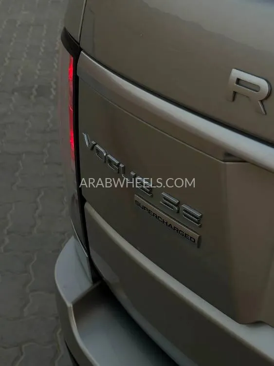 Land Rover Range Rover 2016 for Sale in Abu Dhabi Image-9