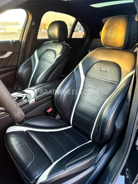 Mercedes Benz C Class 2017 for Sale in Abu Dhabi Image-2