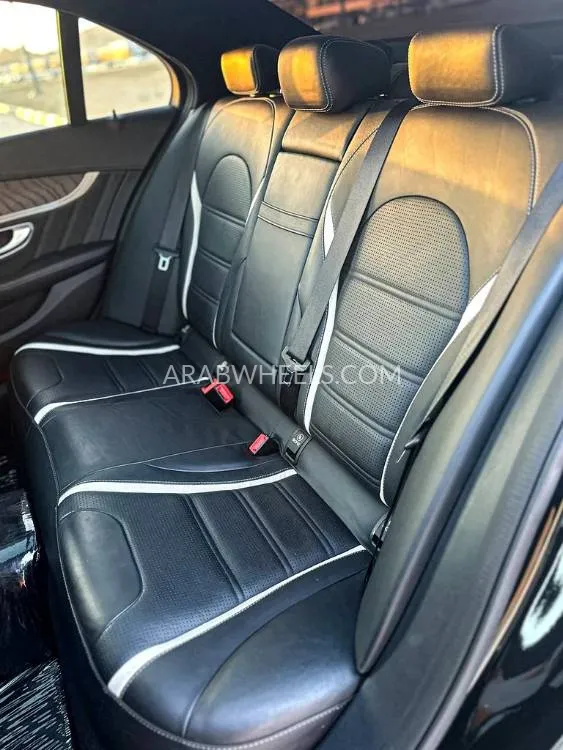 Mercedes Benz C Class 2017 for Sale in Abu Dhabi Image-4