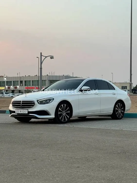 Mercedes Benz E Class 2023 for Sale in Abu Dhabi Image-13