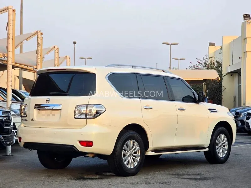 نيسان باترول 2019 for Sale in الشارقة Image-4