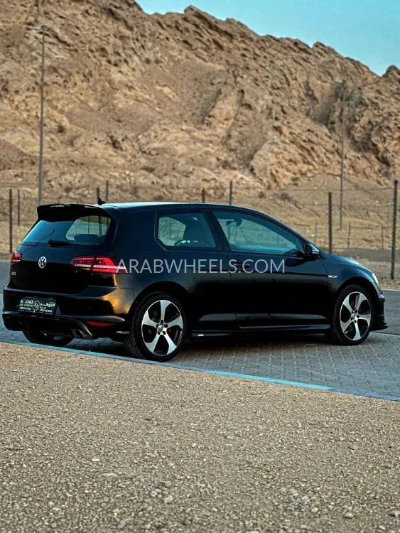 Volkswagen Golf 2017 for Sale in Abu Dhabi Image-10