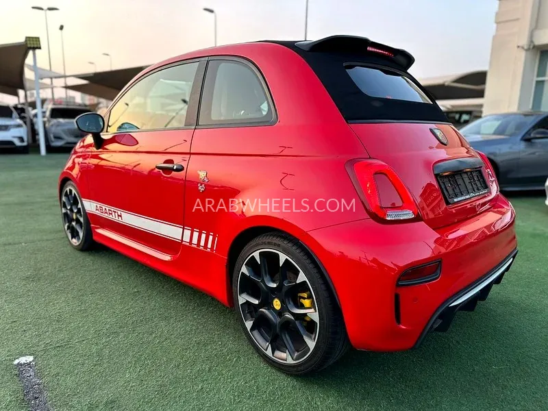 Abarth 595 2018 for Sale in Sharjah Image-10