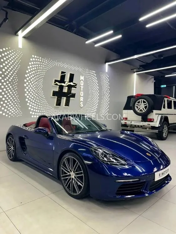 Porsche Boxster 2023 for Sale in Dubai Image-11