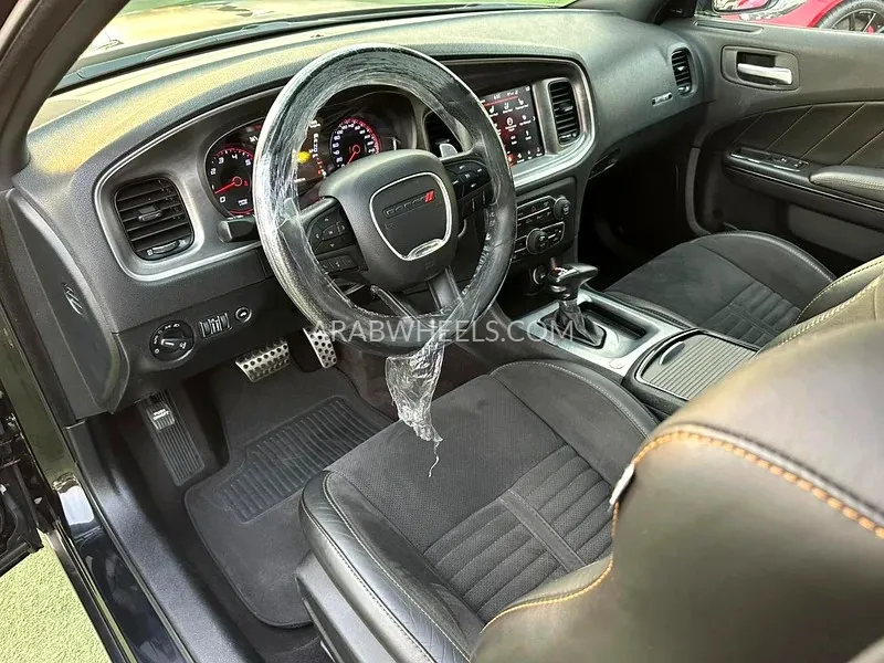 دودج تشارجر 2018 for Sale in الشارقة Image-8