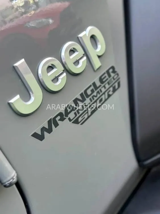 جيب رانجلر 2019 for Sale in الشارقة Image-2