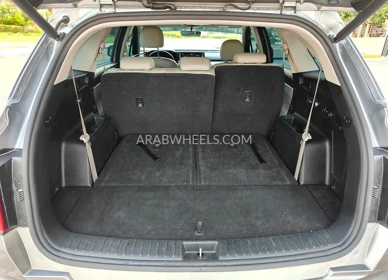 Kia Sorento 2022 for Sale in Dubai Image-20