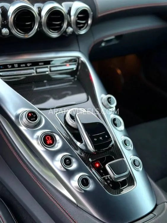 Mercedes Benz AMG GT 2016 for Sale in Sharjah Image-4