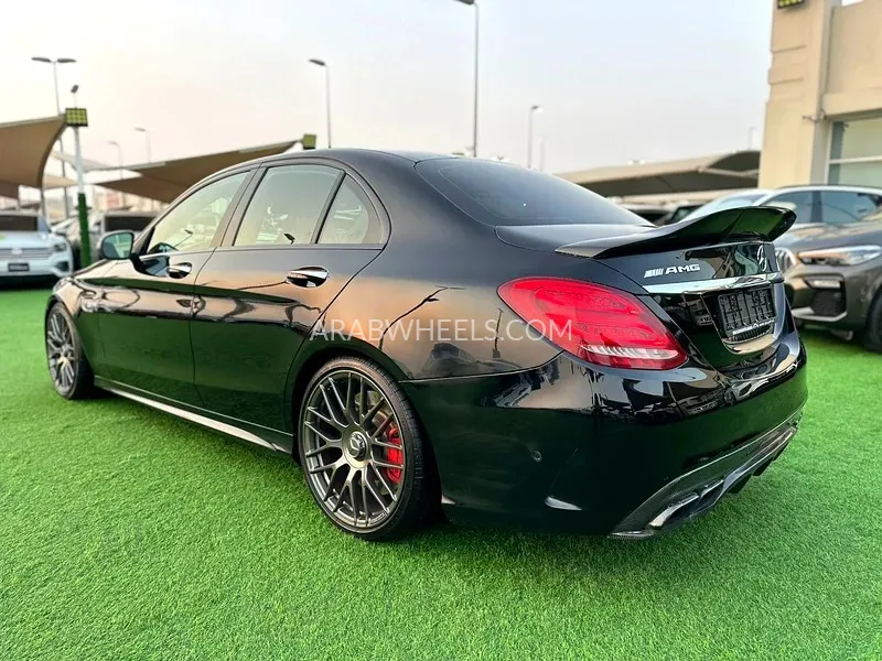Mercedes Benz C Class 2018 for Sale in Sharjah Image-6