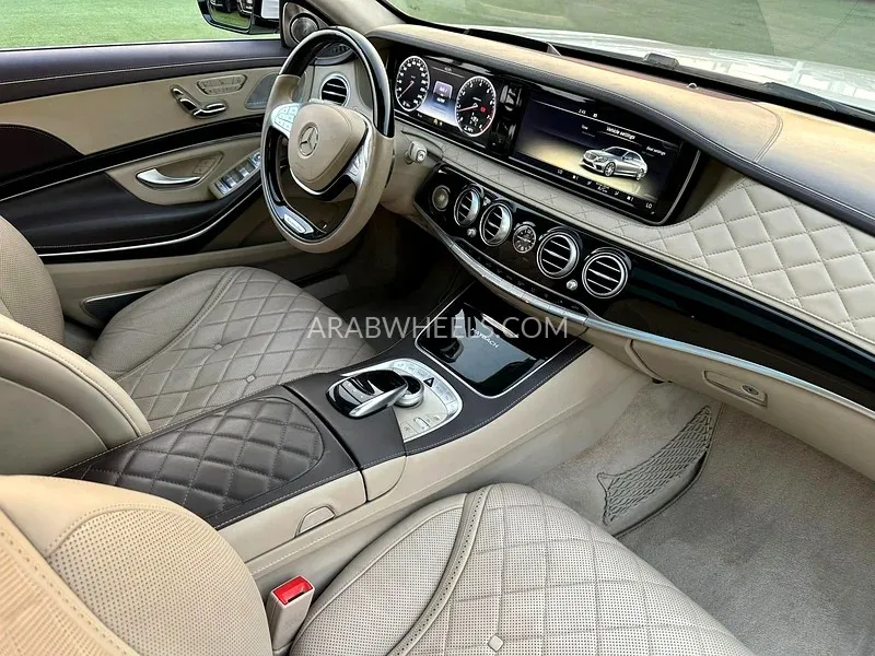 مرسيدس بنز CLS Class 2015 for Sale in الشارقة Image-8