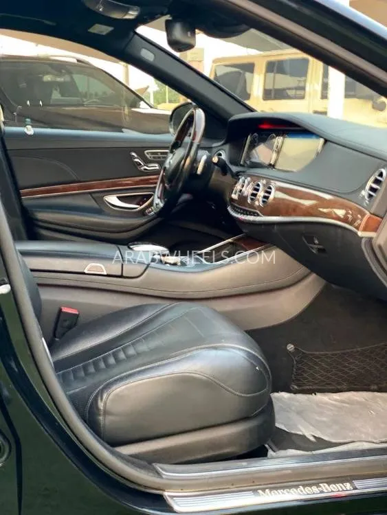 مرسيدس بنز CLS Class 2016 for Sale in الشارقة Image-17