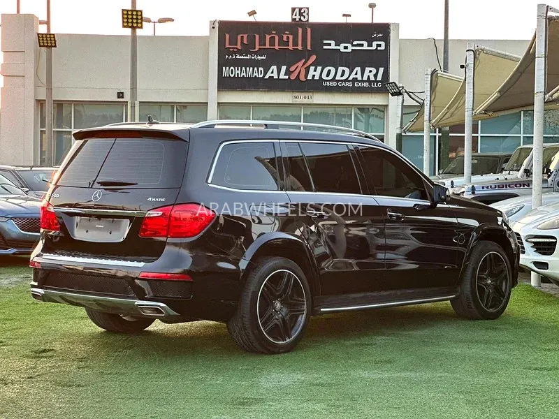 Mercedes Benz GL Class 2016 for Sale in Sharjah Image-1