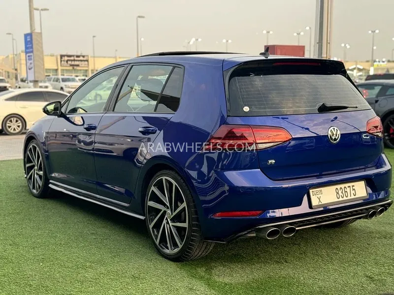 Volkswagen Golf 2018 for Sale in Sharjah Image-3