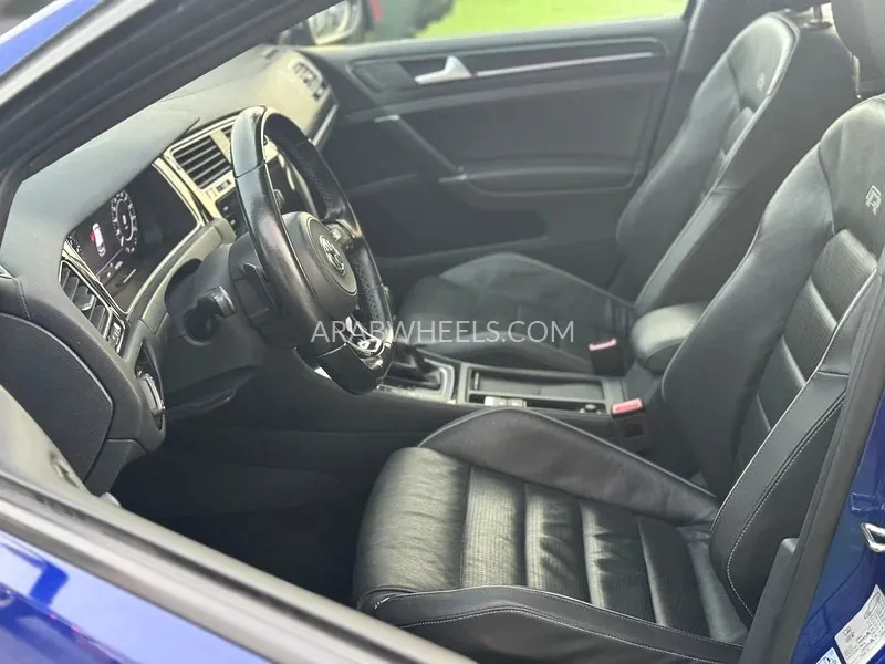 Volkswagen Golf 2018 for Sale in Sharjah Image-5