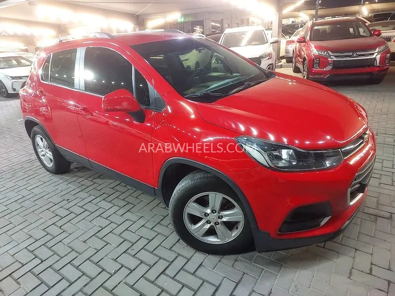 Chevrolet Trax 2019 for Sale in Sharjah Image-2