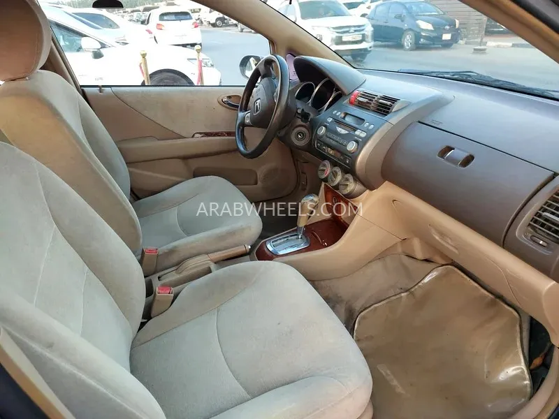 Honda City 2006 for Sale in Sharjah Image-13