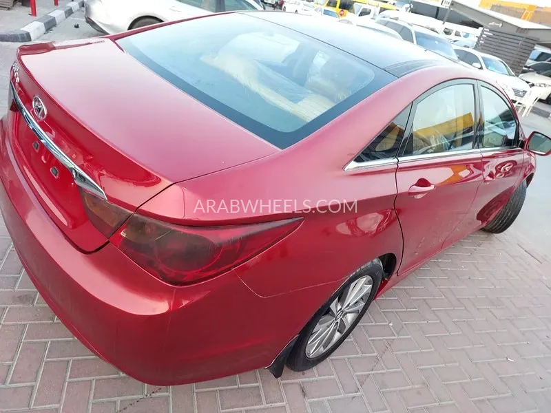 Hyundai Sonata 2014 for Sale in Sharjah Image-5