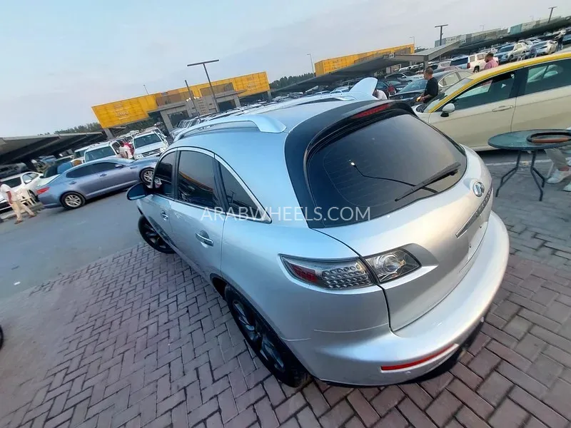 Infiniti FX35 2008 for Sale in Sharjah Image-9