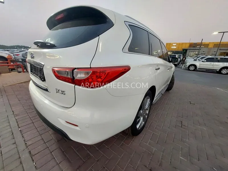 Infiniti JX35 2013 for Sale in Sharjah Image-5