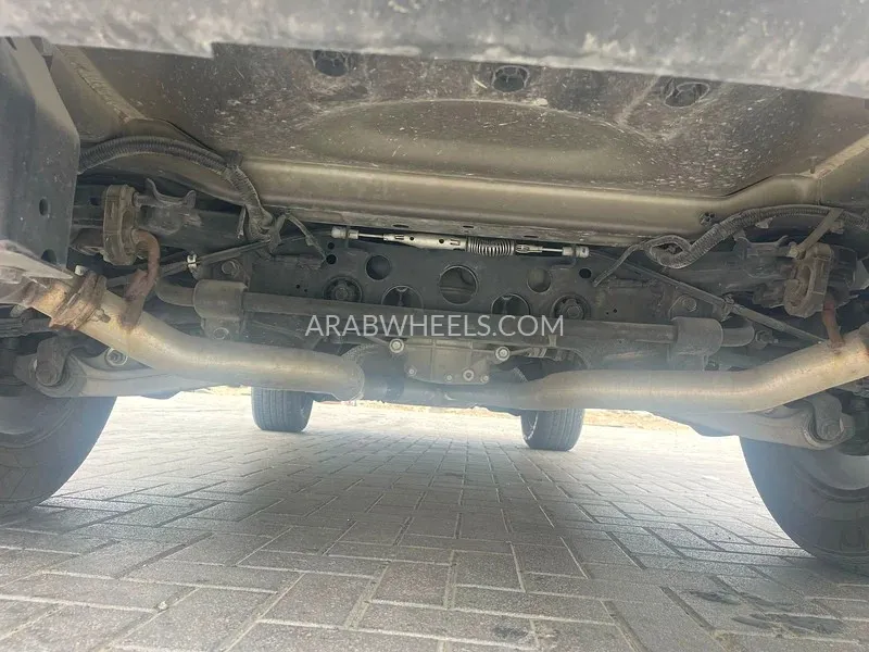 Jeep Grand Cherokee L 2017 for Sale in Sharjah Image-20