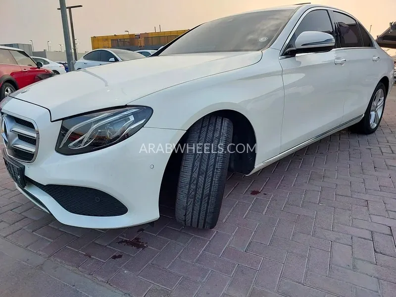 Mercedes Benz E Class 2017 for Sale in Sharjah Image-11