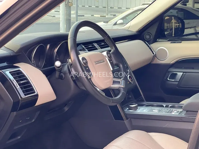 لاند روفر ديسكفري 2017 for Sale in الشارقة Image-7