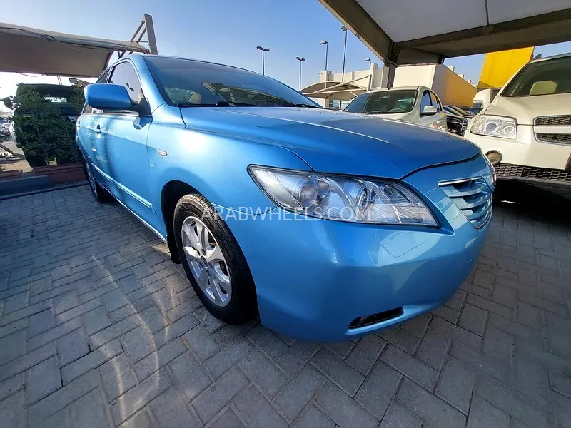Toyota Camry 2007 for Sale in Sharjah Image-1