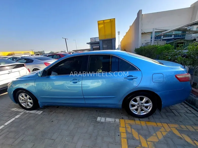 Toyota Camry 2007 for Sale in Sharjah Image-5