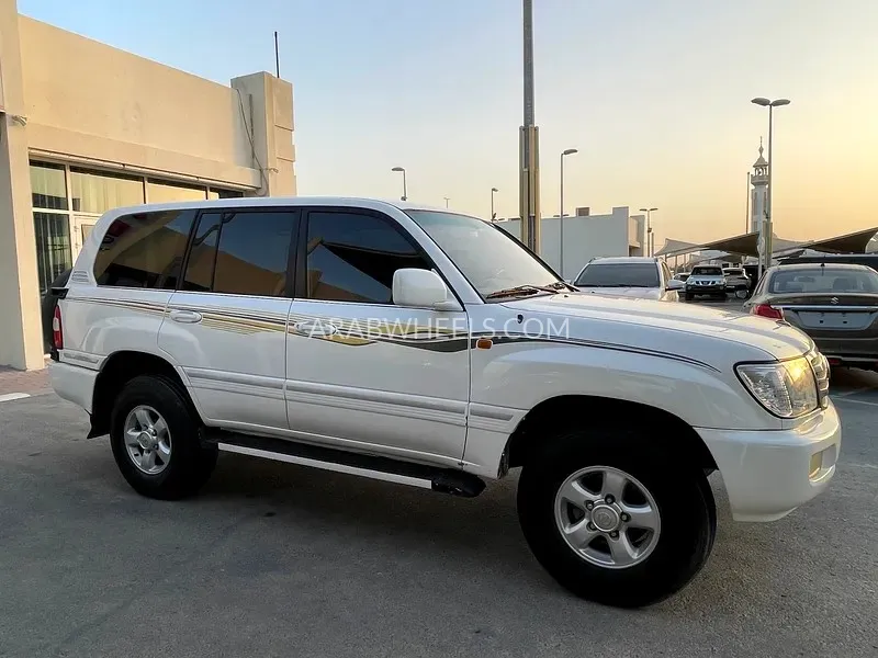 Toyota Land Cruiser 2005 for Sale in Sharjah Image-5