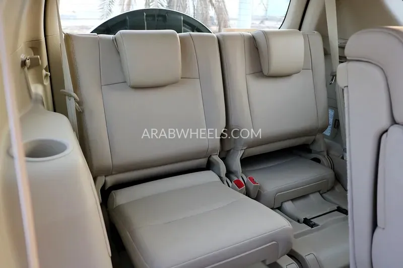 Toyota Land Cruiser Prado 2019 for Sale in Abu Dhabi Image-14
