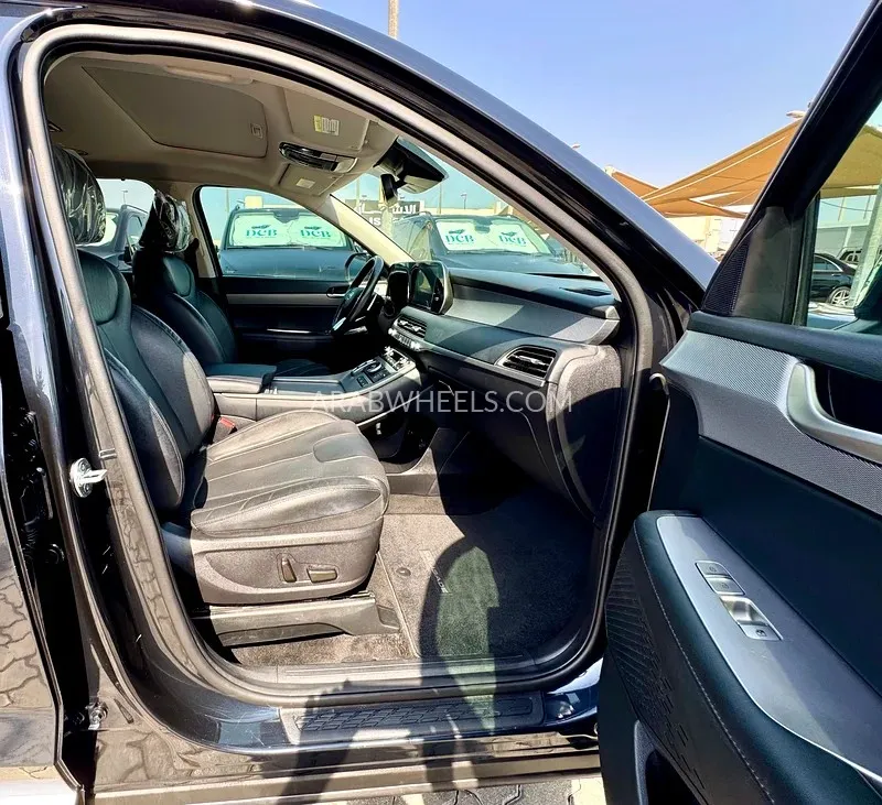 Hyundai Palisade 2020 for Sale in Sharjah Image-14