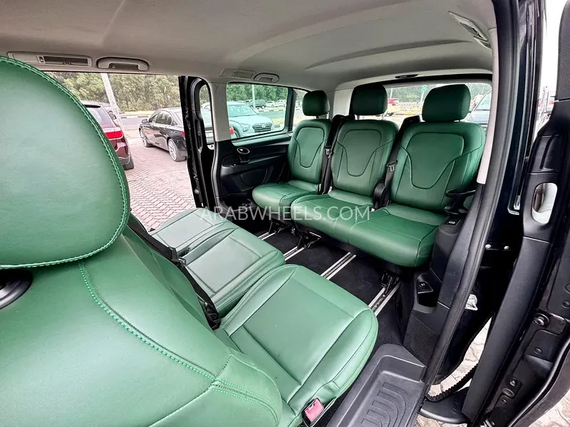 Mercedes Benz Vito 2019 for Sale in Sharjah Image-14